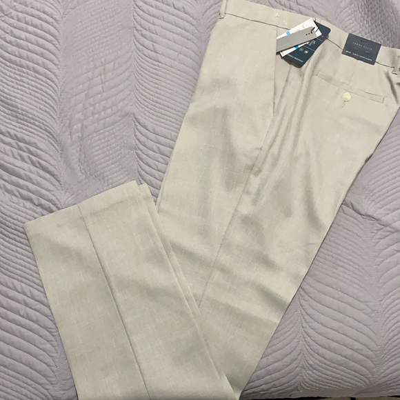 Perry Ellis - Picture 2 of 3